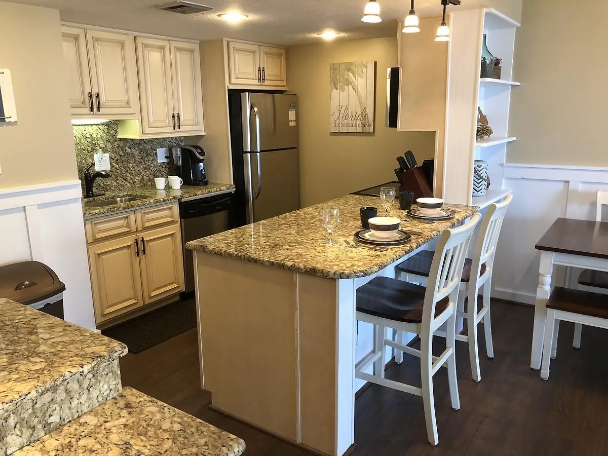 Holiday Surf And Racquet Club Apartment Destin